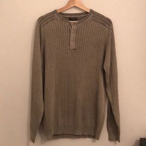 Men’s Henley Sweater
